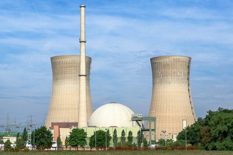 Symbolbild; Kernkraftwerk Grafenrheinfeld, Schweinfurt