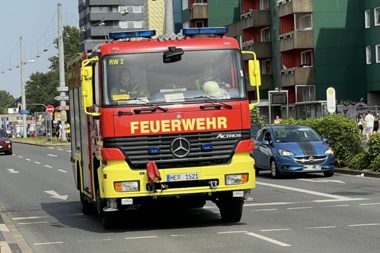 Symbolbild; Einsatzfahrzeug Feuerwehr Herne