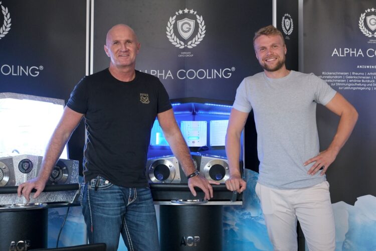 Markus Deussl (links) und Sven Höveler. Foto: Ingo Jensen / Alpha Cooling