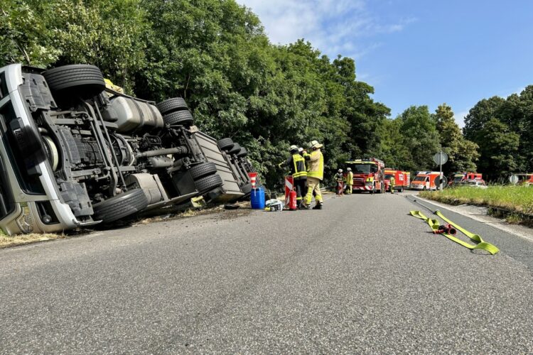 LKW Unfall auf der Autobahn A2 bei Gladbeck
