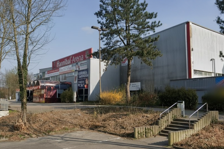 Hannibal-Arena, eine in die Jahre gekommene Eissporthalle in Herne.