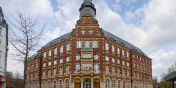 Fassade/Haupteingang des Verwaltungsgerichts Gelsenkirchen.