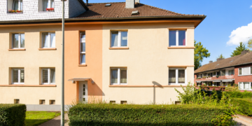 Das Mehrfamilienhaus an der Buschkampstraße 3 in Herne-Wanne-Eickel gehörte früher zum Bestand der Herner Gesellschaft für Wohnungsbau.