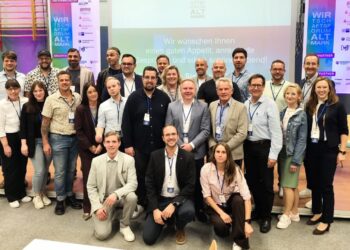 Gruppenfoto der Teilnehmenden des 4. Wirtschaftsforums Altmark in Salzwedel